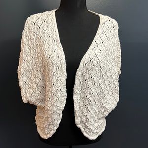 Knitted/crocheted Cardigan
plus size